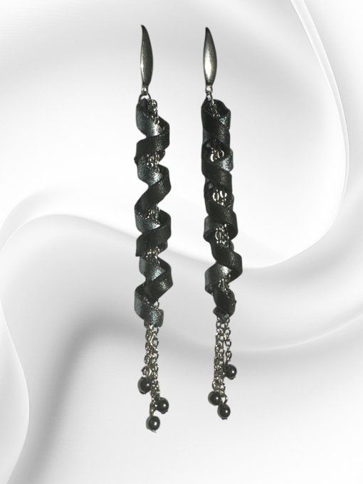 Boucles d'oreilles Nina - version noir/argenté