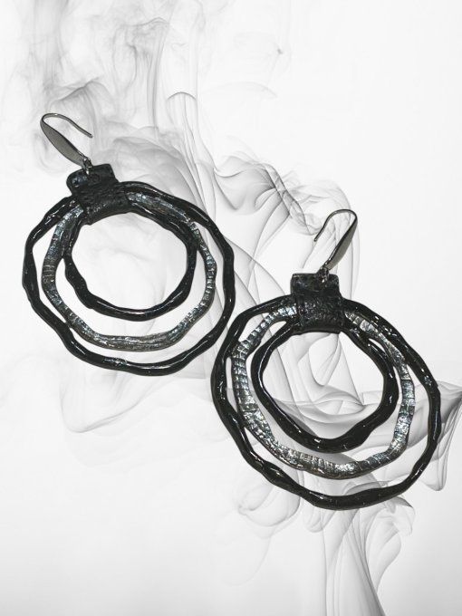 Boucles d'oreilles Nelka - Version noir/argenté