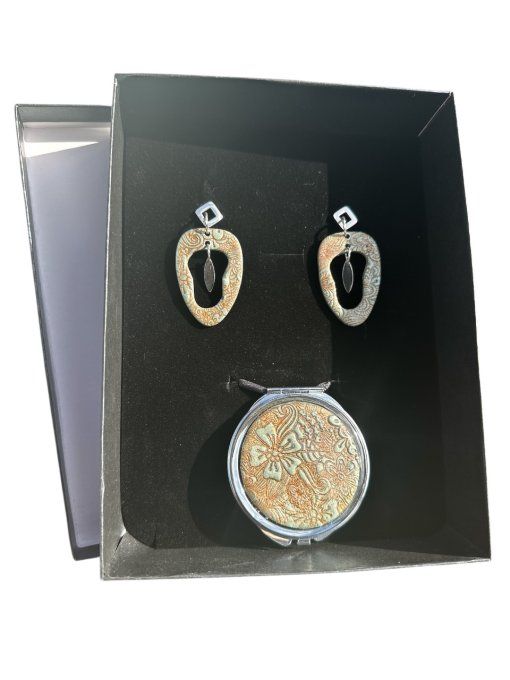 Coffret Boucles d'oreilles et Miroir de poche assortis